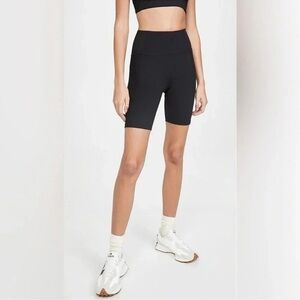 Girlfriend Collective High-Rise Compression Bike Short Women’s Sz XS 8.5” Inseam